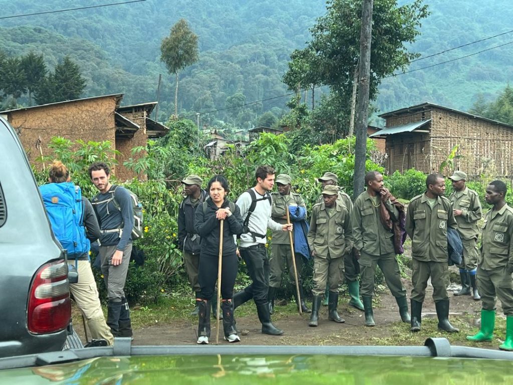 experienced local guides in Rwanda for gorilla trekking